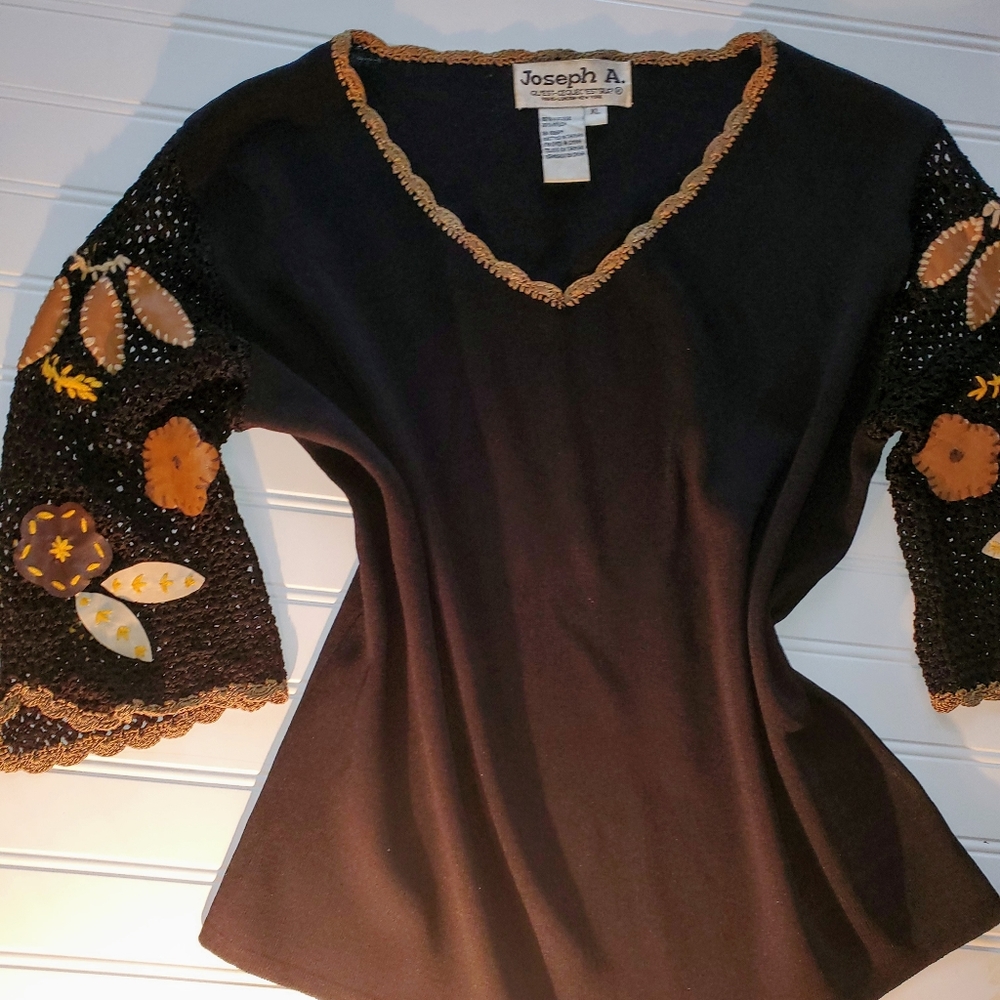 💎 Vintage Hand Embroidered Top by JOSEPH A. - Picture 6 of 8